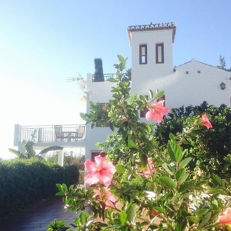 살로브레나 La Torrecica, Con Caracter Andaluz Y Magnificas Vistas Al Mar Y Sierra Nevada 빌라 외부 사진