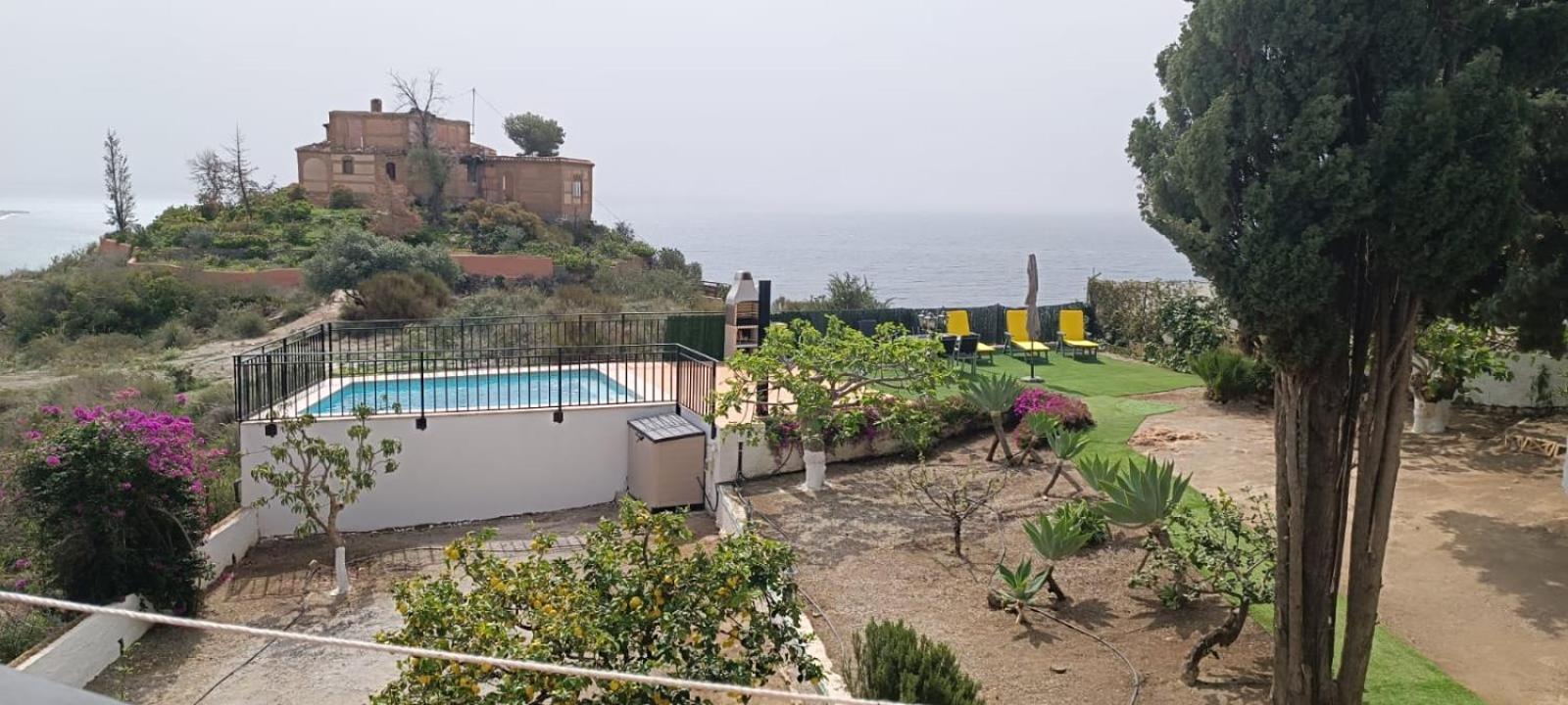 살로브레나 La Torrecica, Con Caracter Andaluz Y Magnificas Vistas Al Mar Y Sierra Nevada 빌라 외부 사진